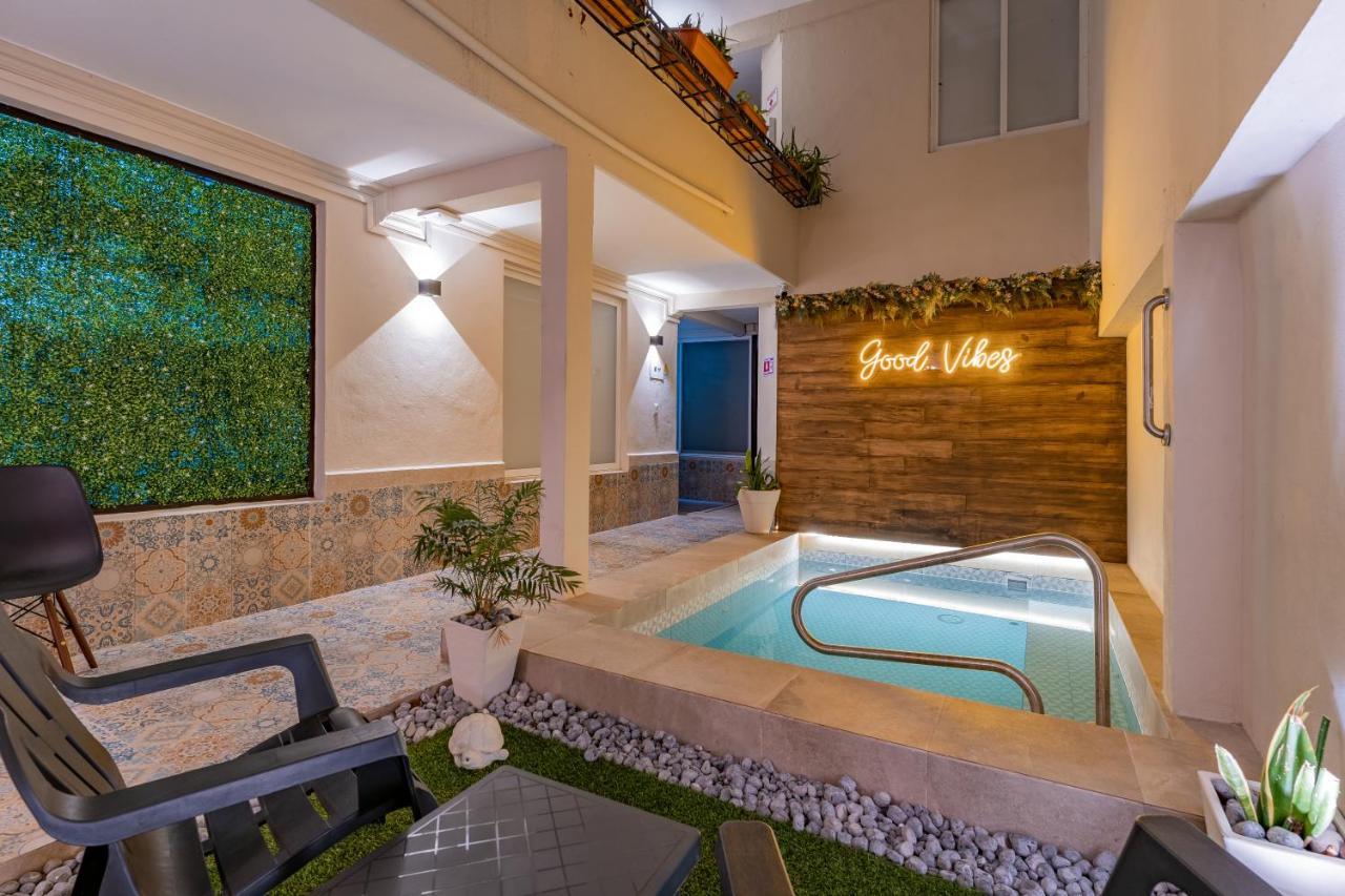 Hotel Brisas 5A Av, Плая-дель-Кармен Экстерьер фото