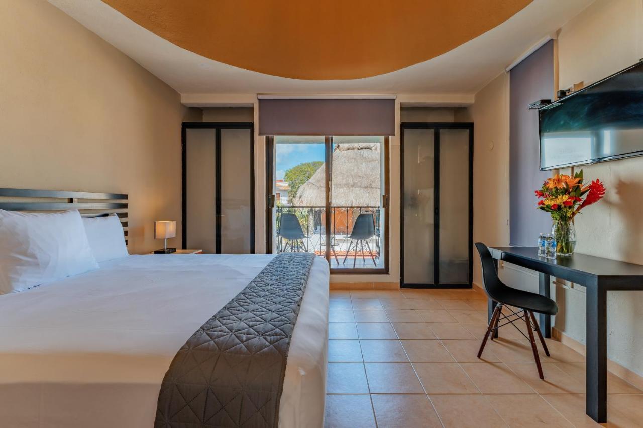 Hotel Brisas 5A Av, Плая-дель-Кармен Экстерьер фото