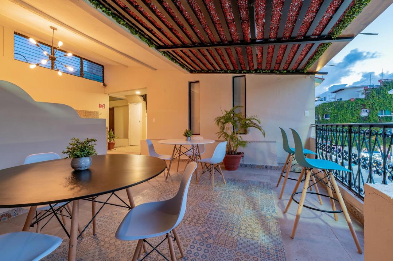 Hotel Brisas 5A Av, Плая-дель-Кармен Экстерьер фото