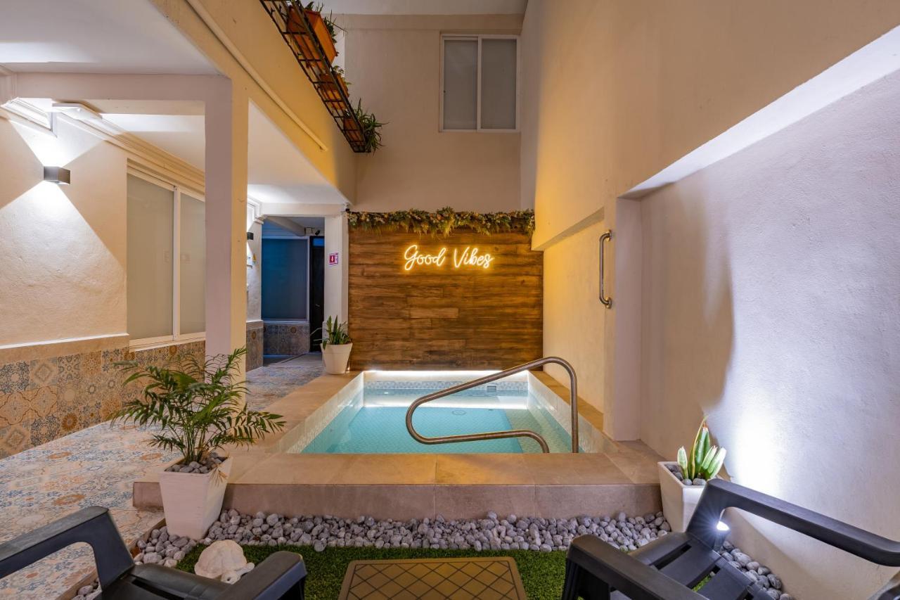 Hotel Brisas 5A Av, Плая-дель-Кармен Экстерьер фото